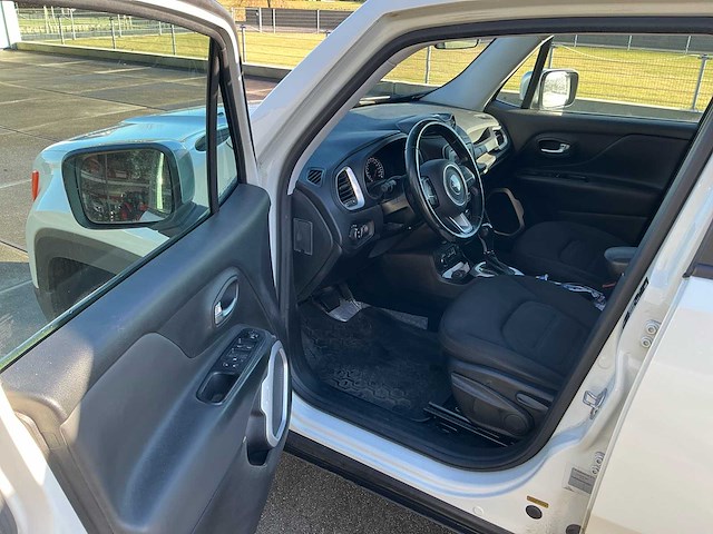 2018 jeep renegade 2.0 mj limited bedrijfswagen - afbeelding 26 van  50