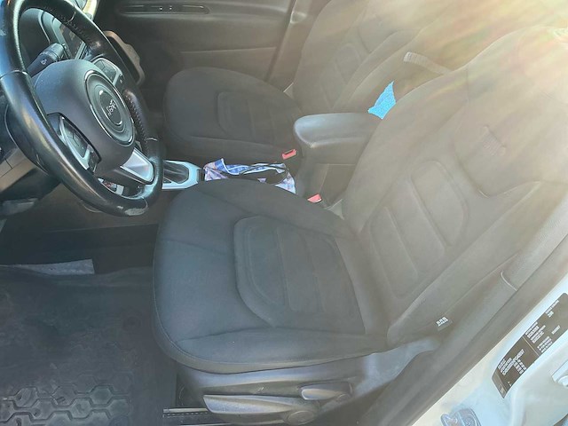 2018 jeep renegade 2.0 mj limited bedrijfswagen - afbeelding 29 van  50