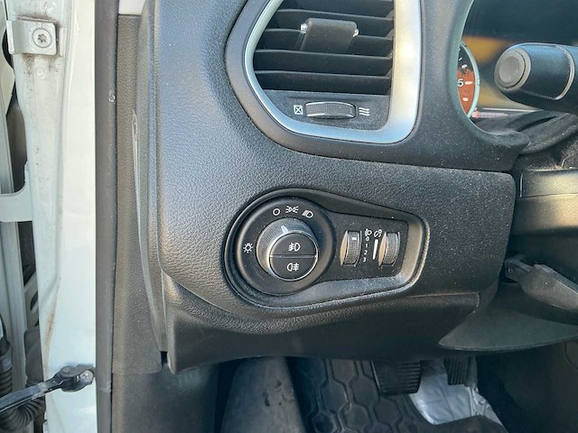 2018 jeep renegade 2.0 mj limited bedrijfswagen - afbeelding 33 van  50