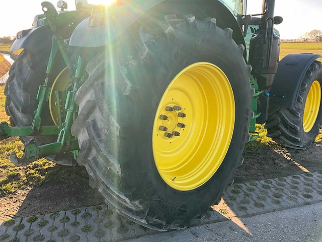 2018 john deere 6145 r autopower vierwielaangedreven landbouwtractor - afbeelding 15 van  40