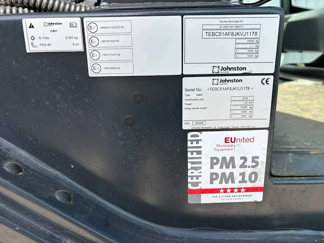 2018 johnston c401 cx straatveegmachine – 2.649 uur – euro 6 – 80 km/u – 4ws – 3 borstels - afbeelding 12 van  33