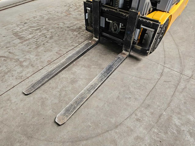 2018 jung heinrich efg 213 vorkheftruck - afbeelding 8 van  22