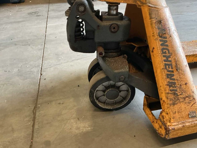 2018 jungheinrich am22 hand hydraulische palletwagen - afbeelding 5 van  6