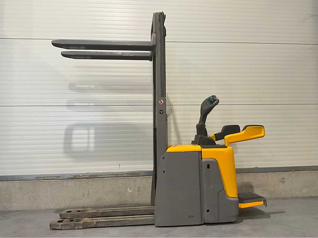 2018 jungheinrich erd 220 2000kg meerij stapelaar - afbeelding 12 van  13