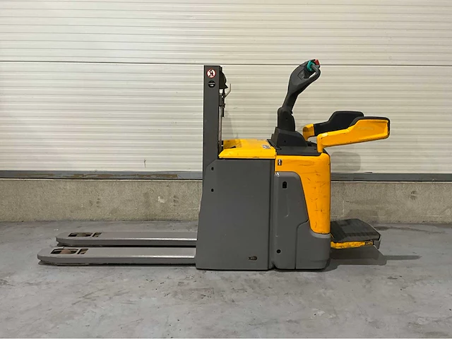 2018 jungheinrich erd 220 2000kg stapelaar - afbeelding 3 van  10