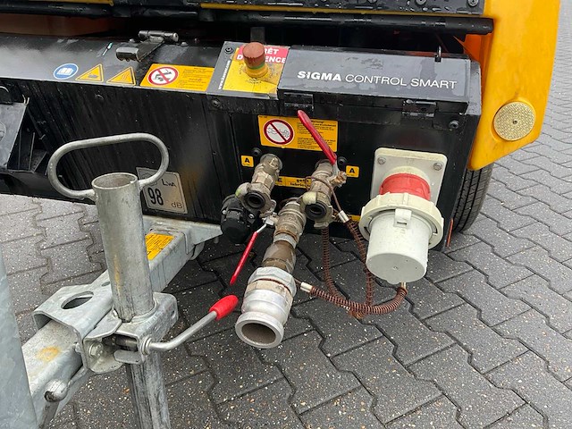 2018 kaeser m50e (sigma e-power) mobiele elektronische compressor op aanhanger - afbeelding 3 van  17