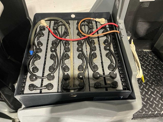 2018 karcher b150 r zelfrijdende schrob/zuigmachine - afbeelding 5 van  21