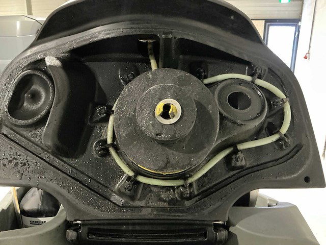 2018 karcher b150 r zelfrijdende schrob/zuigmachine - afbeelding 13 van  21