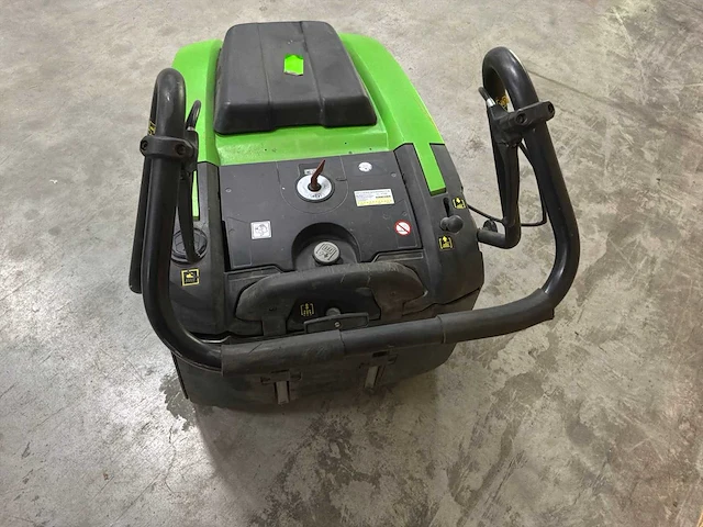 2018 kärcher km 75/40 bp pack veegmachine - afbeelding 4 van  25