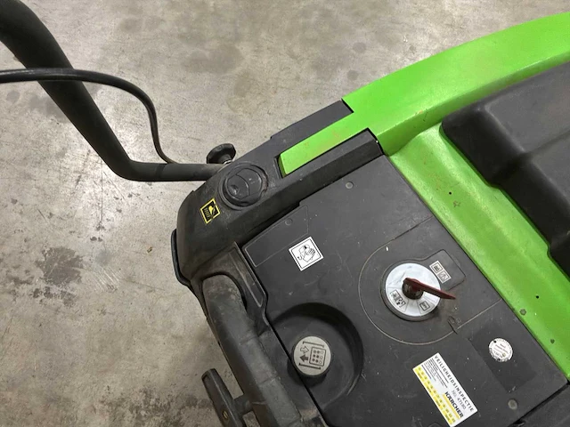 2018 kärcher km 75/40 bp pack veegmachine - afbeelding 8 van  25