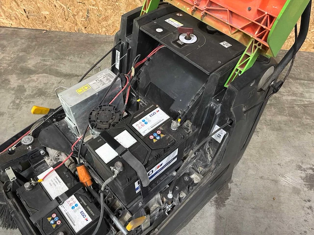 2018 kärcher km 75/40 bp pack veegmachine - afbeelding 13 van  25