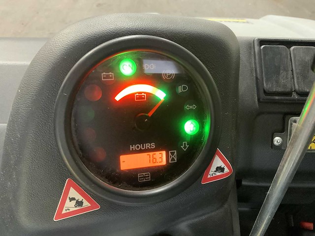 2018 kärcher km122 opzit veegmachine - afbeelding 4 van  17