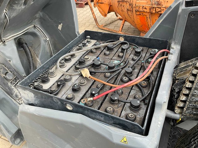 2018 kärcher professional b150r bp zelfrijdende schrobzuigmachine - afbeelding 5 van  14