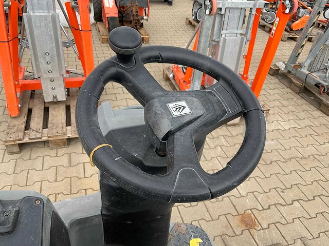 2018 kärcher professional b150r bp zelfrijdende schrobzuigmachine - afbeelding 10 van  11