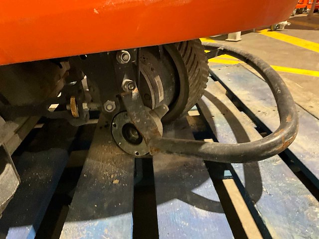 2018 kärcher professional b90r vloerdweilmachine - afbeelding 11 van  17