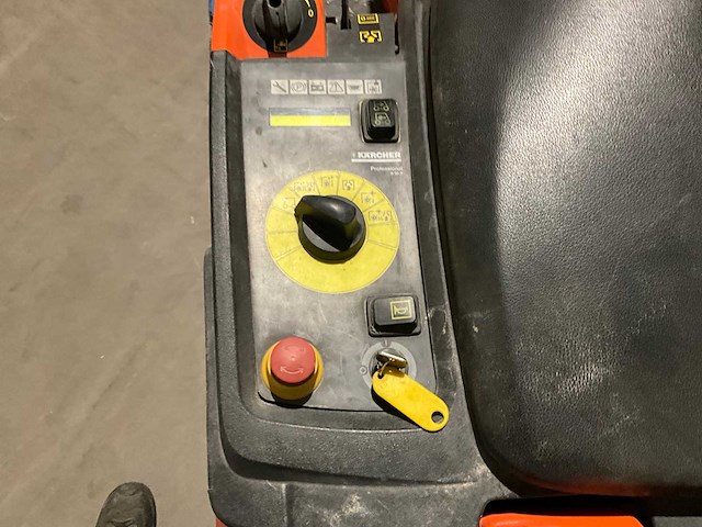 2018 kärcher professional b90r vloerdweilmachine - afbeelding 7 van  17