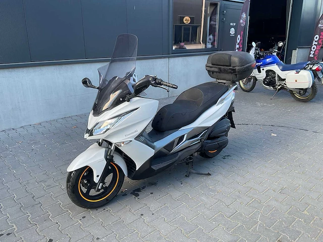 2018 kawasaki - j 125 abs - motorcycle - afbeelding 1 van  10
