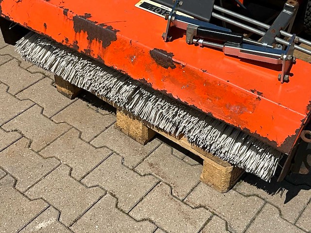 2018 kersten k 2000 g / efkm10037 zelfrijdende veegmachine - afbeelding 4 van  15