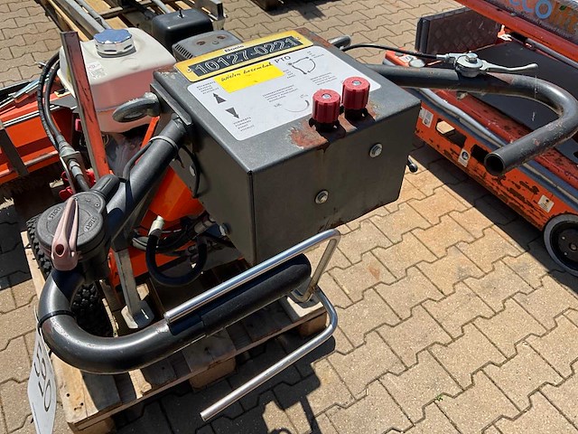 2018 kersten k 2000 g / efkm10037 zelfrijdende veegmachine - afbeelding 11 van  15