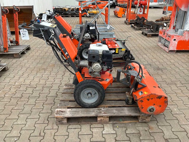 2018 kersten k 2000 g / efkm10037 zelfrijdende veegmachine - afbeelding 11 van  15