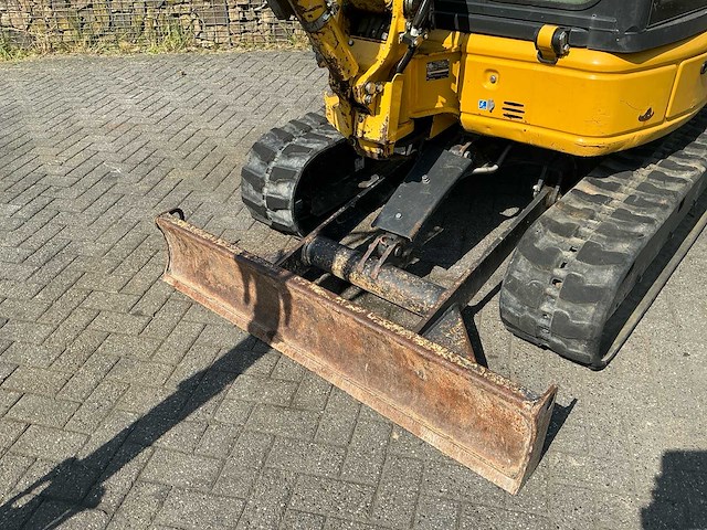 2018 komatsu pc26mr - midigraafmachine - afbeelding 2 van  31