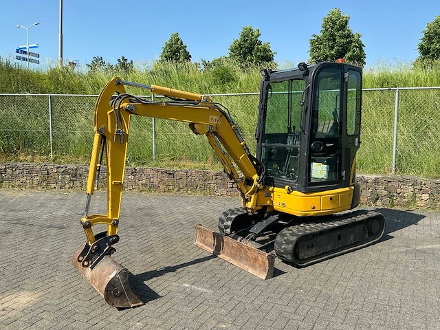 2018 komatsu pc26mr - midigraafmachine - afbeelding 1 van  31