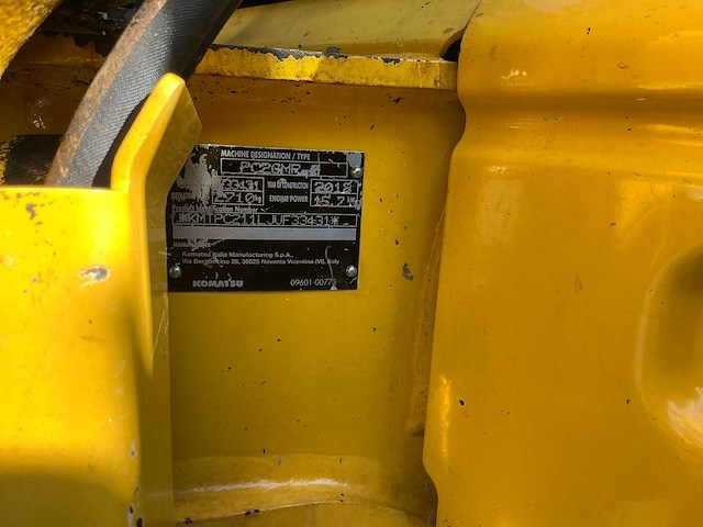 2018 komatsu pc26mr - midigraafmachine - afbeelding 25 van  31