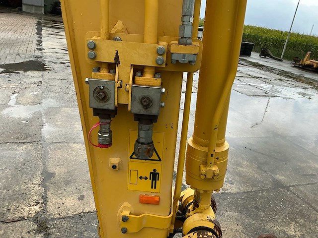 2018 komatsu pw148-10 banden graafmachine - afbeelding 4 van  40