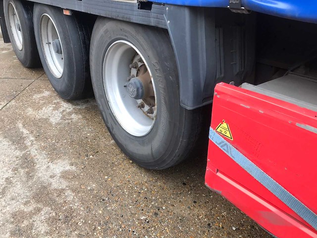 2018 krone sd oplegger - afbeelding 16 van  30