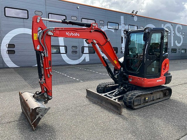 2018 kubota kx042-4 minigraafmachine - afbeelding 1 van  36