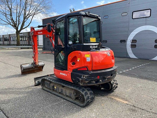 2018 kubota kx042-4 minigraafmachine - afbeelding 19 van  36