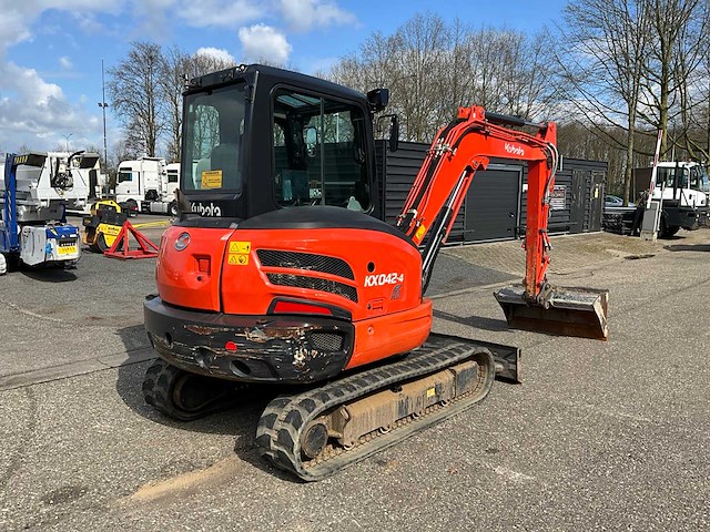 2018 kubota kx042-4 minigraafmachine - afbeelding 27 van  36