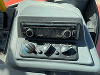 2018 kubota m6121 vierwielaangedreven landbouwtractor - afbeelding 19 van  21