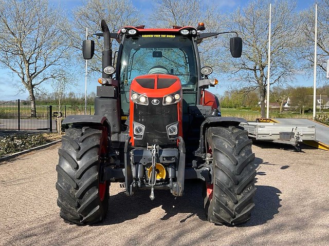 2018 kubota m6121 vierwielaangedreven landbouwtractor - afbeelding 3 van  21