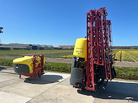 2018 kverneland ixter a12 veldspuit met fronttank - afbeelding 21 van  33