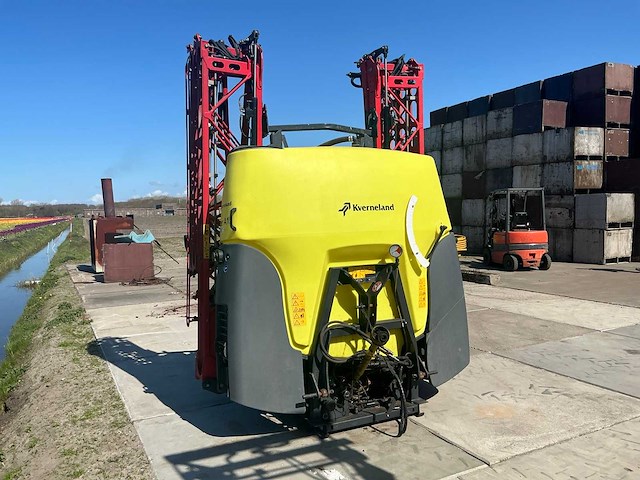 2018 kverneland ixter a12 veldspuit met fronttank - afbeelding 10 van  13