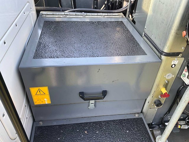 2018 liebherr a914 litronic banden graafmachine - afbeelding 2 van  57