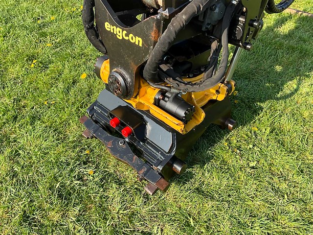 2018 liebherr a914 litronic banden graafmachine - afbeelding 35 van  57