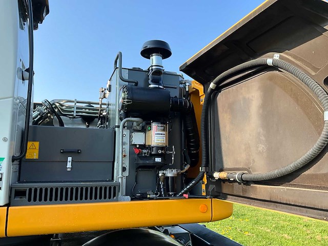 2018 liebherr a914 litronic banden graafmachine - afbeelding 51 van  57