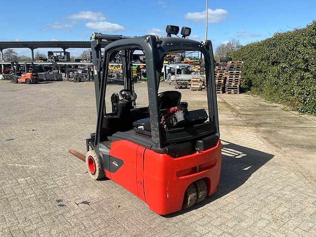 2018 linde e18-02 vorkheftruck - afbeelding 4 van  10