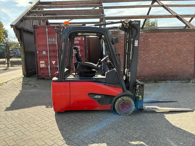 2018 linde e18l-02 evo vorkheftruck - afbeelding 25 van  29
