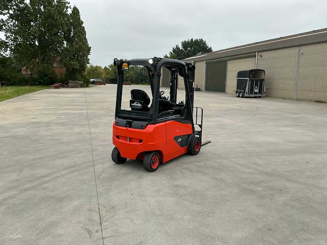 2018 linde e18ph-02 vorkheftruck meet weeg systeem - afbeelding 32 van  42