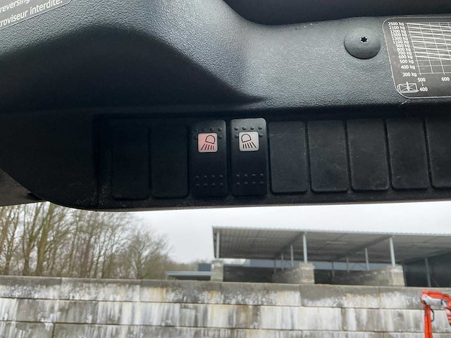 2018 linde h25t-02 evo vorkheftruck - afbeelding 13 van  21