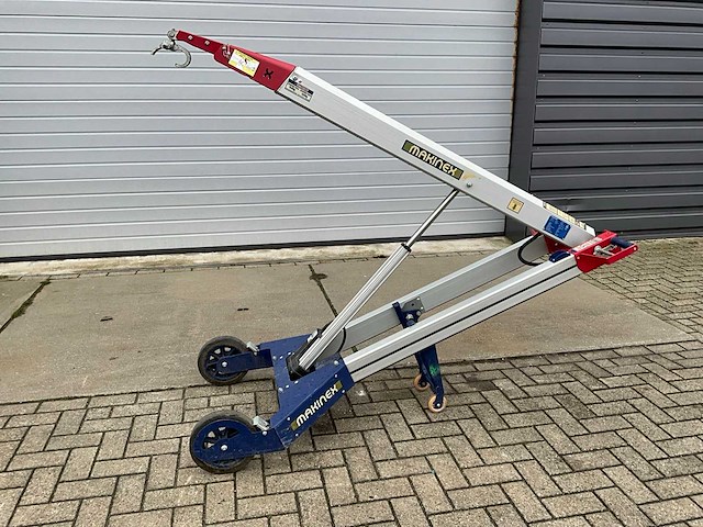 2018 makinex pht-140 electrische materiaallift - afbeelding 1 van  11