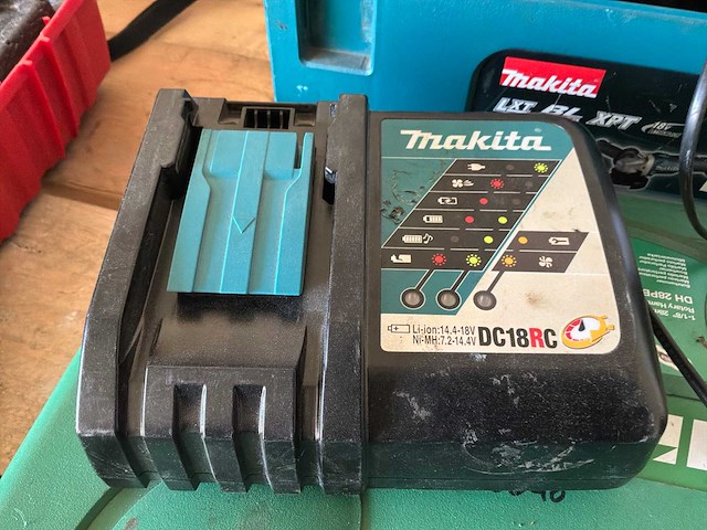 2018 makita dga504 haakse slijpmachine - afbeelding 3 van  5