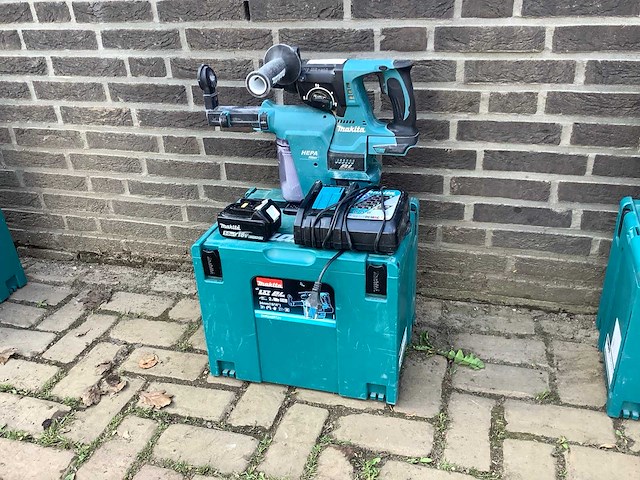 2018 makita dhr243 accu boorbreekhamer - afbeelding 1 van  2