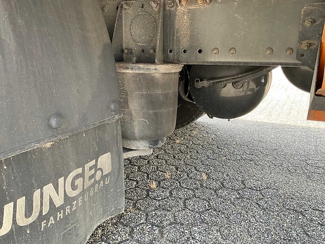 2018 man tgl8.180 bakwagen met laadklep - afbeelding 9 van  44