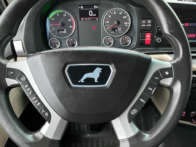 2018 man tgx 18.460 4x2 euro6 vrachtwagen - afbeelding 19 van  38