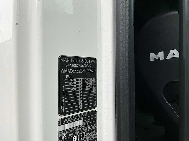 2018 man tgx 18.460 4x2 euro6 vrachtwagen - afbeelding 32 van  38