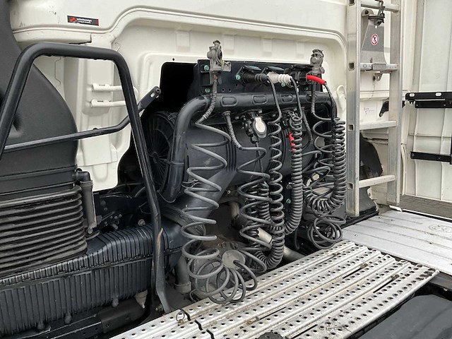 2018 man tgx 18.460 4x2 euro6 vrachtwagen - afbeelding 9 van  37